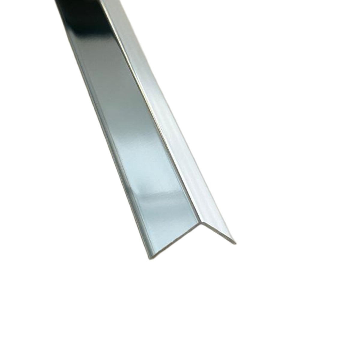aluminium-corner-polished Aluminium Angle - x3 finishes - Image 1